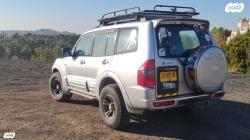 מיצובישי פג'רו ארוך 4X4 GLX אוט' דיזל 7 מק' 3.2 (165 כ''ס) דיזל 2002 