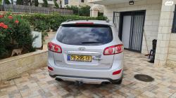 יונדאי סנטה פה 4X4 Luxury אוט' בנזין 7 מק' 2.3 (174 כ''ס) בנזין 2012 ל