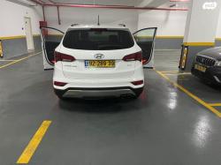 יונדאי סנטה פה 4X4 Premium אוט' בנזין 7 מק' 2.4 (192 כ"ס) בנזין 2017 ל