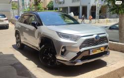 טויוטה RAV4 הייבריד E-motion Sky הייבריד אוט' 2.5 (178 כ''ס) בנזין 201