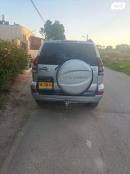 טויוטה לנד קרוזר ארוך 4X4 STD אוט' דיזל 5 מק' 3.0 (166 כ"ס) דיזל 20