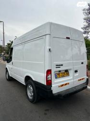 פורד טרנזיט 330S ואן ידני דיזל גג חצי-גבוה 2.4 (115 כ''ס) דיזל 2