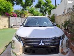 מיצובישי אאוטלנדר Instyle אוט' 7 מק' 2.5 (181 כ"ס) בנזין 2023 למכיר