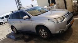 מיצובישי אאוטלנדר Instyle אוט' 5 מק' 2.0 (150 כ"ס) בנזין 2014 למכיר
