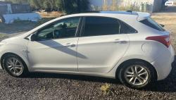 יונדאי i30 Premium אוט' 1.6 (135 כ''ס) בנזין 2013 למכירה בקרית גת