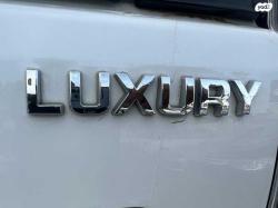 טויוטה לנד קרוזר ארוך 4X4 Luxury אוט' דיזל 7 מק' 2.8 (177 כ"ס) דיזל