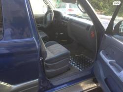 טויוטה לנד קרוזר פרדו קצר 4X4 STD אוט' דיזל 3.0 (125 כ''ס) דיזל 20