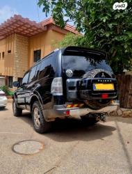 מיצובישי פג'רו ארוך 4X4 Dakar אוט' דיזל 7 מק' 3.2 (170 כ''ס) דיזל 200