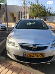 אופל אסטרה Enjoy הצ'בק אוט' 1.6 (115 כ''ס) בנזין 2013 למכירה בחולו