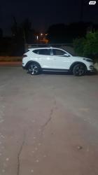 יונדאי טוסון Premium אוט' בנזין 2.0 (155 כ"ס) בנזין 2017 למכירה בג