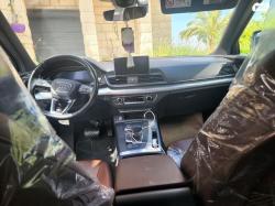 אאודי Q5 4X4 Design Limited אוט' 2.0 (245 כ''ס) בנזין 2020 למכירה באום אל