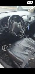 מיצובישי אאוטלנדר Instyle אוט' 7 מק' 2.0 (150 כ"ס) בנזין 2014 למכיר