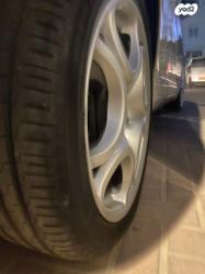 אלפא רומיאו מיטו / MITO Distinctive Multiair ידני 1.4 (135 כ"ס) בנזין 2011 