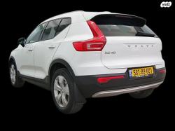 וולוו XC40 T4 Momentum אוט' 2.0 (190 כ''ס) בנזין 2019 למכירה ב