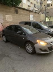 אופל אסטרה Berlina Enjoy סדאן אוט' 1.4 (140 כ"ס) בנזין 2015 למכירה בק