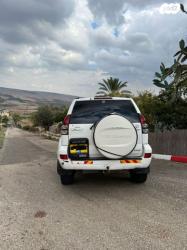 טויוטה לנד קרוזר קצר 4X4 Premium אוט' דיזל 3.0 (173 כ''ס) דיזל 2005 ל
