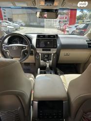 טויוטה לנד קרוזר ארוך Sahara אוט' 7 מק' דיזל 5 דל' 2.8 (204 כ"ס) די