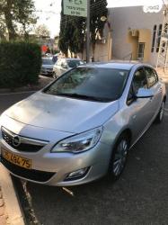 אופל אסטרה Enjoy הצ'בק אוט' 1.6 (115 כ''ס) בנזין 2013 למכירה בחולו