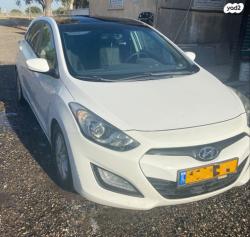 יונדאי i30 Premium אוט' 1.6 (135 כ''ס) בנזין 2013 למכירה בקרית גת