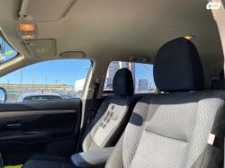 מיצובישי אאוטלנדר Instyle אוט' 7 מק' 2.0 (150 כ"ס) בנזין 2013 למכיר