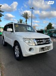 מיצובישי פג'רו ארוך 4X4 Desert אוט' דיזל 7 מק' 3.2 (200 כ"ס) דיזל 201