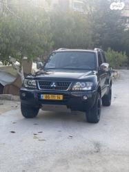 מיצובישי פג'רו קצר 4X4 Limited אוט' דיזל 5 מק' 3.2 (160 כ''ס) דיזל 200