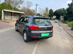 פולקסווגן טיגואן Trendline אוט' 1.4 (160 כ''ס) בנזין 2015 למכירה בת