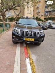 טויוטה לנד קרוזר קצר 4X4 Luxury SWB אוט' 3 דלתות דיזל 2.8 (204 כ''ס) 