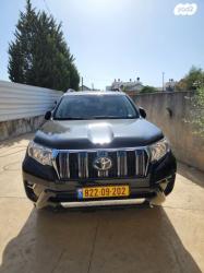 טויוטה לנד קרוזר קצר 4X4 Luxury SWB אוט' 3 דלתות דיזל 2.8 (204 כ''ס) 