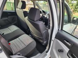 סוזוקי SX4 GLA הצ'בק אוט' 1.6 (120 כ"ס) בנזין 2013 למכירה בחיפה