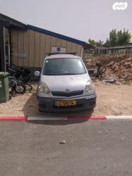 טויוטה יאריס Verso Luna אוט' 1.3 (86 כ"ס) בנזין 2006 למכירה בכפר עצ