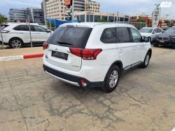 מיצובישי אאוטלנדר Instyle אוט' 7 מק' 2.0 (150 כ"ס) בנזין 2016 למכיר