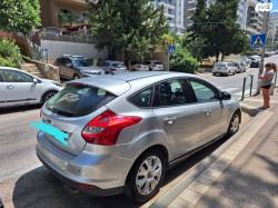 פורד פוקוס Trend הצ'בק אוט' 2.0 (170 כ''ס) בנזין 2012 למכירה בחיפה