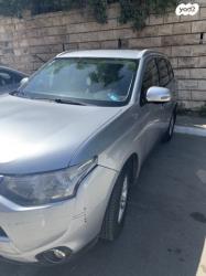 מיצובישי אאוטלנדר Instyle אוט' 7 מק' 2.0 (150 כ"ס) בנזין 2015 למכיר