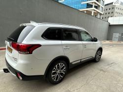 מיצובישי אאוטלנדר Instyle אוט' 7 מק' 2.0 (150 כ"ס) בנזין 2017 למכיר