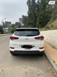יונדאי טוסון Panoramic אוט' בנזין 2.0 (155 כ"ס) בנזין 2018 למכירה ב