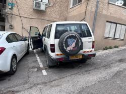 איסוזו טרופר ארוך 4X4 S ידני דיזל 3.0 (159 כ''ס) דיזל 2000 למכירה