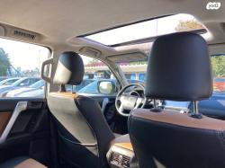 טויוטה לנד קרוזר ארוך 4X4 TS אוט' דיזל 7 מק' 2.8 (177 כ''ס) דיזל 20