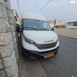 איווקו דיילי החדשה 50C15 דבל קב' ידני 5.2 טון 3.0 (150 כ"ס) סרנים