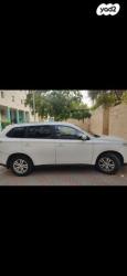 מיצובישי אאוטלנדר Instyle אוט' 5 מק' 2.0 (150 כ"ס) בנזין 2014 למכיר