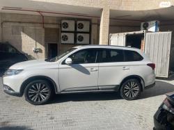מיצובישי אאוטלנדר Instyle אוט' 7 מק' 2.0 (150 כ"ס) בנזין 2018 למכיר