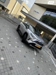 טויוטה RAV4 הייבריד E-motion Sky הייבריד אוט' 2.5 (178 כ''ס) בנזין 201