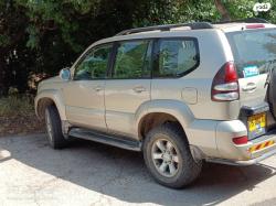 טויוטה לנד קרוזר ארוך 4X4 STD אוט' דיזל 8 מק' 3.0 (173 כ''ס) דיזל 2