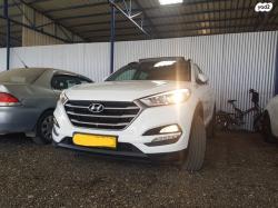 יונדאי טוסון Open Sky Plus אוט' בנזין 2.0 (155 כ''ס) בנזין 2018 למכיר