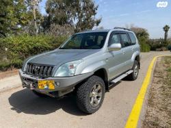 טויוטה לנד קרוזר ארוך 4X4 STD אוט' דיזל 8 מק' 3.0 (173 כ''ס) דיזל 2