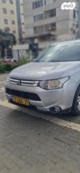 מיצובישי אאוטלנדר Instyle SR אוט' 7 מק' 2.0 (150 כ''ס) בנזין 2014 למכ