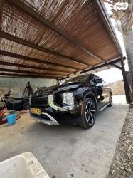 מיצובישי אאוטלנדר Premium אוט' 7 מק' 2.5 (181 כ"ס) בנזין 2022 למכיר