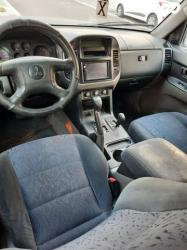 מיצובישי פג'רו ארוך 4X4 GLX אוט' דיזל 7 מק' 3.2 (165 כ''ס) דיזל 2003 