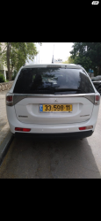מיצובישי אאוטלנדר Instyle אוט' 5 מק' 2.0 (150 כ"ס) בנזין 2013 למכיר
