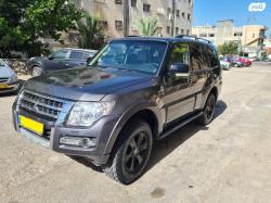 מיצובישי פג'רו ארוך 4X4 Dakar אוט' דיזל 7 מק' 3.2 (190 כ"ס) דיזל 2018